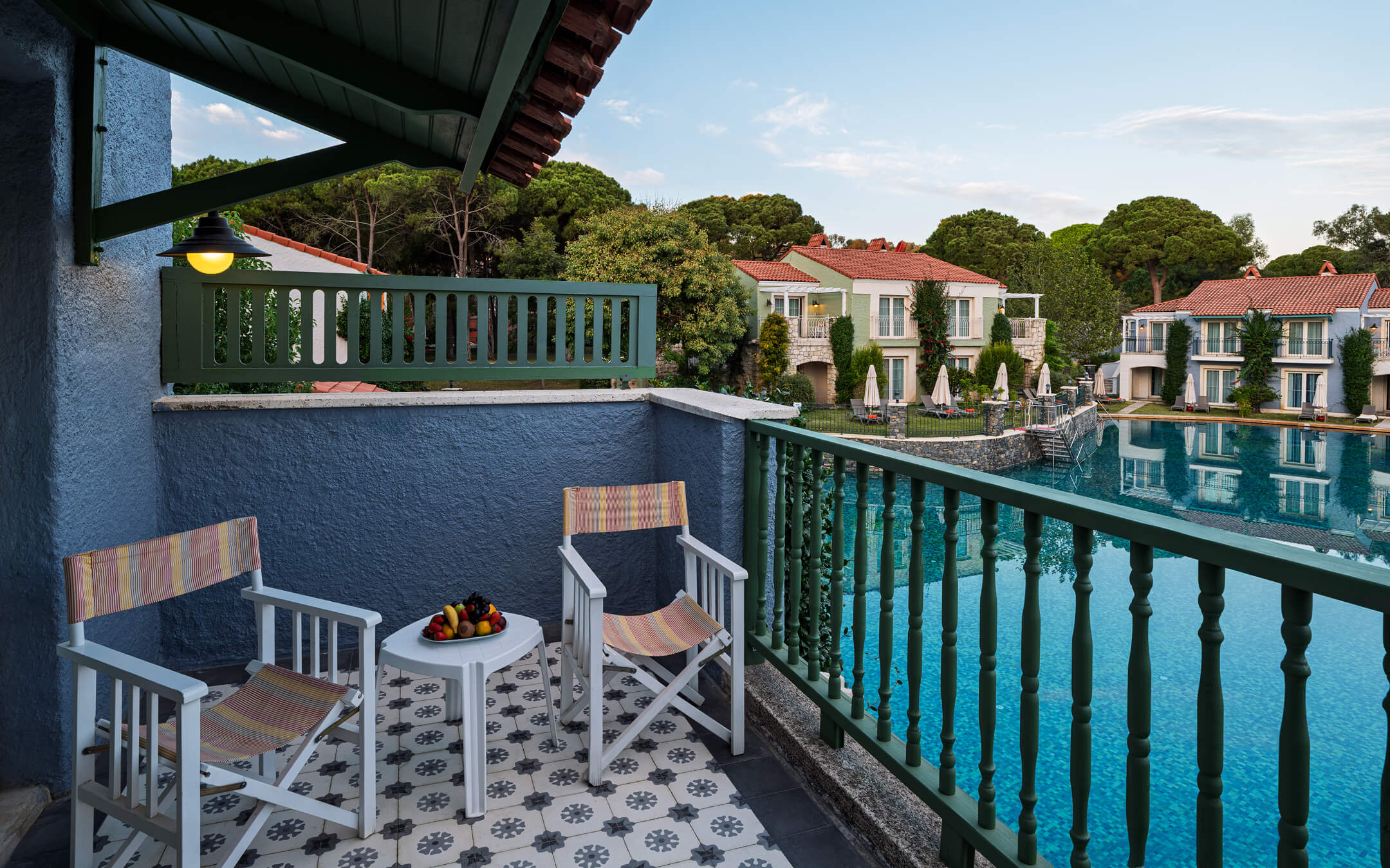 IC-hotels-santai-family-resort-konaklama-sun-swim-up-villa-banner.jpg