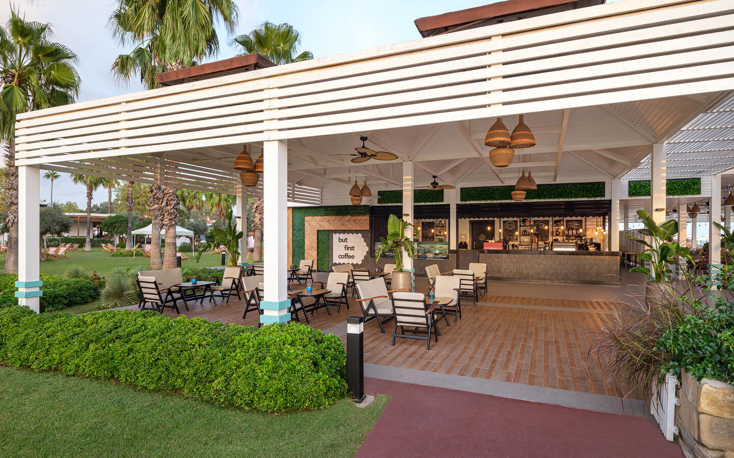 IC-hotels-santai-family-resort-gastronomi-IC-kafe-banner.jpg