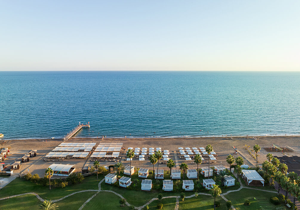 IC-hotels-santai-family-resort-plaj-ve-havuzlar-plaj-card.jpg