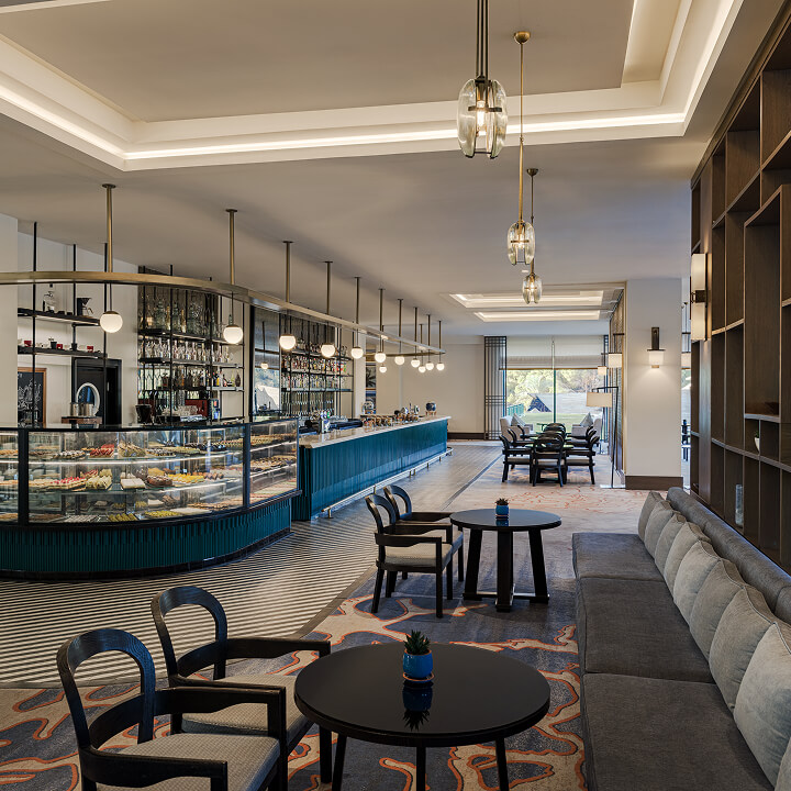 Lobby Bar