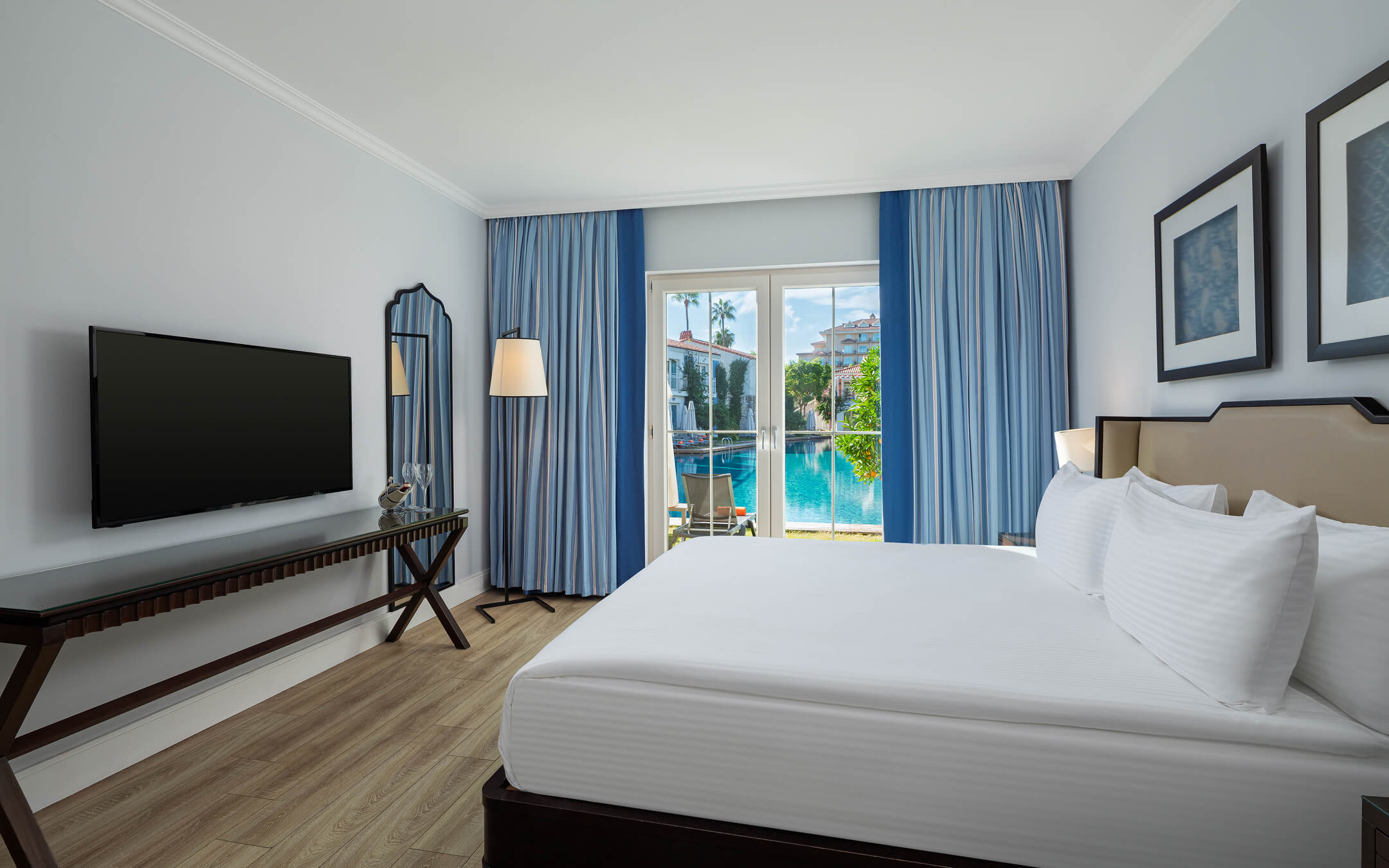 IC-hotels-santai-family-resort-konaklama-star-swim-up-villa-banner.jpg